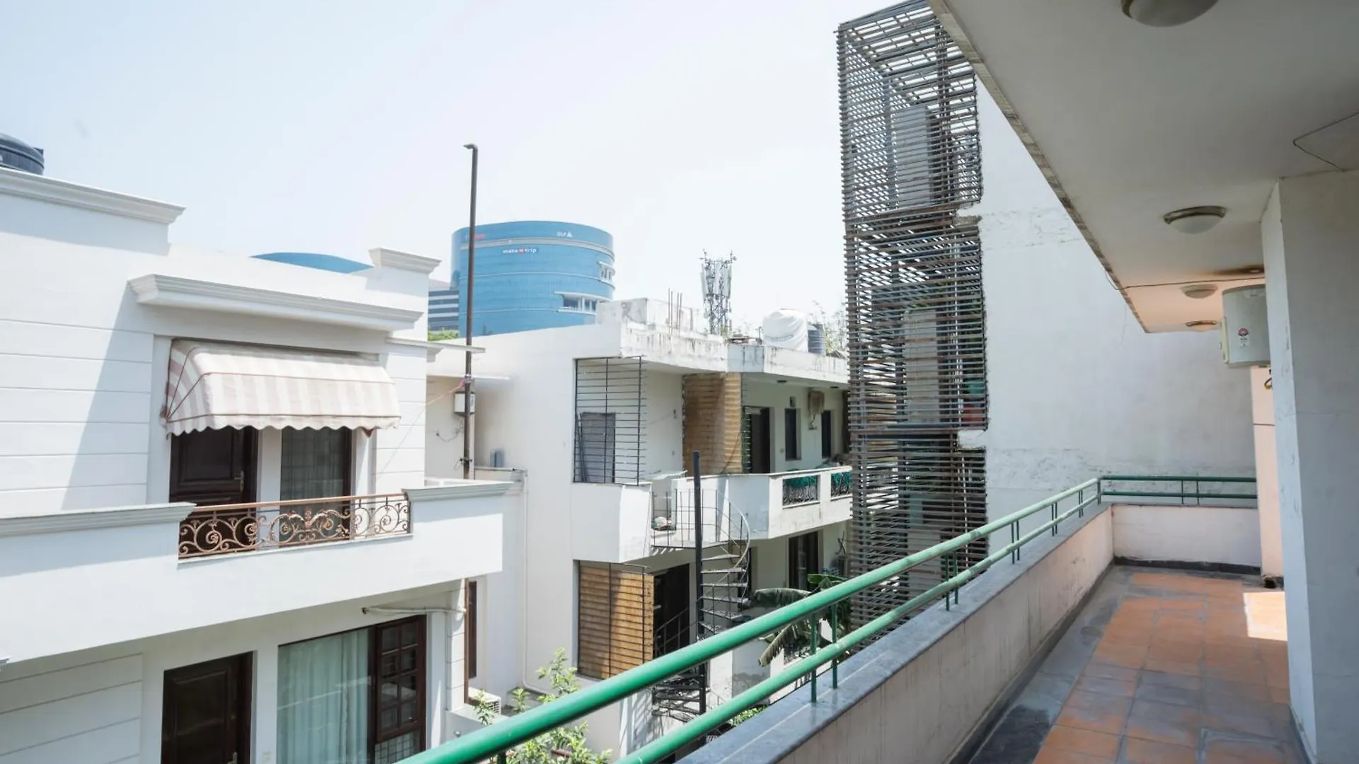 Ahuja Residency Cyber City I 구르가온 3*,